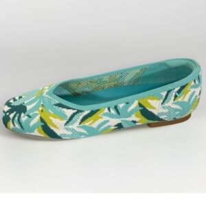 Vivaia Square Toe V-Cut Flats Margot 2.0 Size 7-7.5 Turquoise Tropical 38